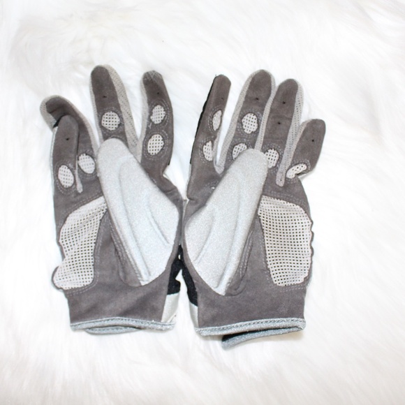 Brine, sports gloves - Picture 2 of 7